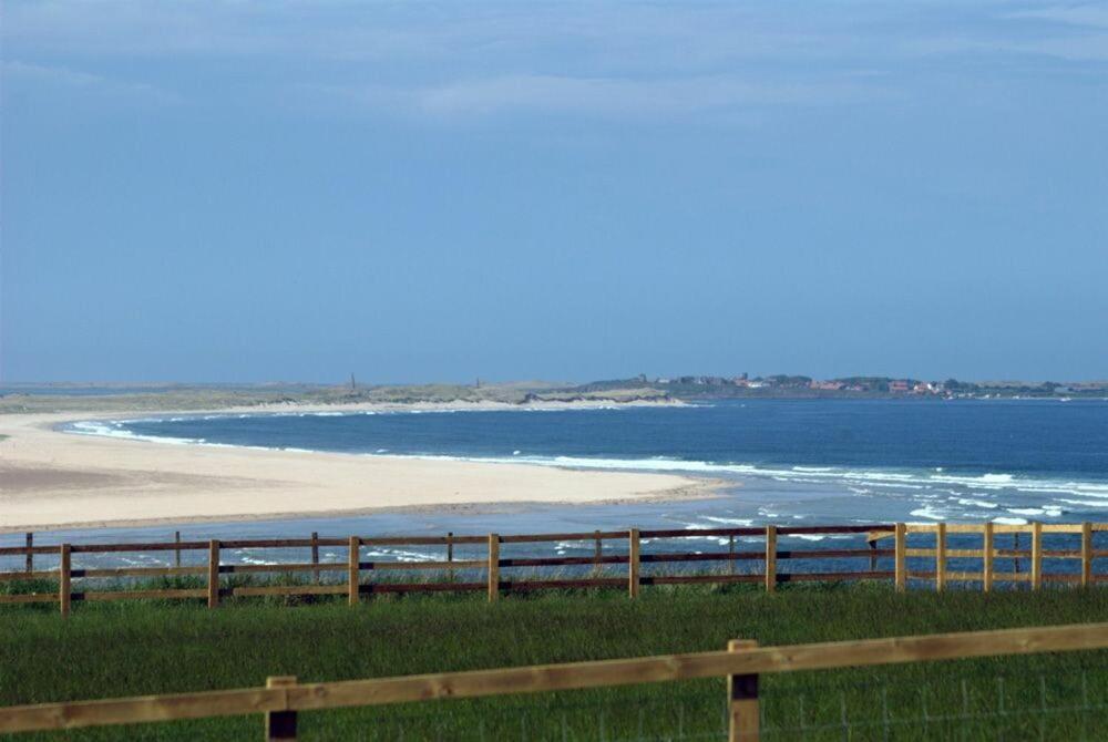 Pipistrelle Villa Bamburgh Exterior foto